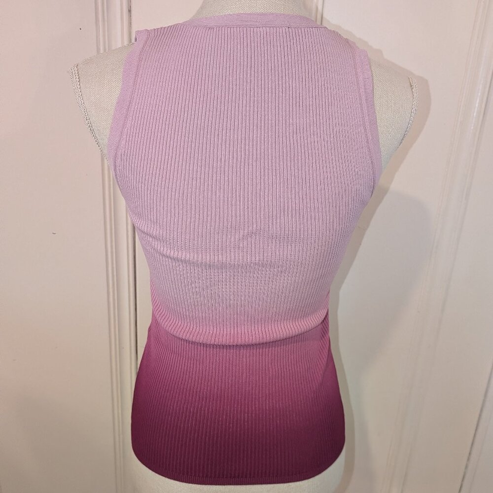 White House Black Market Purple Top - Picture 3 of 4